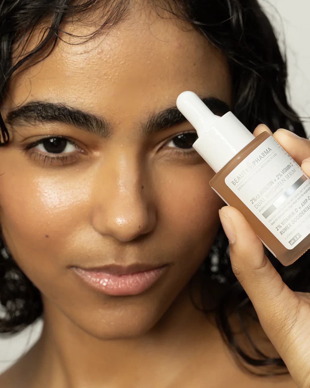 2% Alpha-Arbutin + 2% Vitamin C Dual Brighten Serum